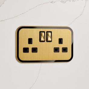 2G UK Plug Socket (13A) in Gold & Black Gloss