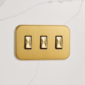 3G Rocker Light Switch (20A) in Gold